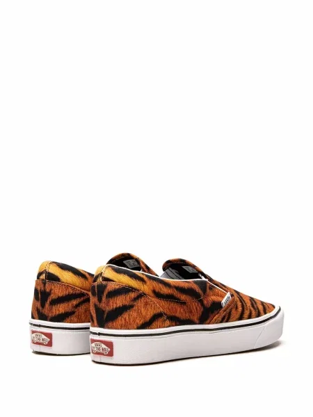 Slip on tenisky Vans hnědé