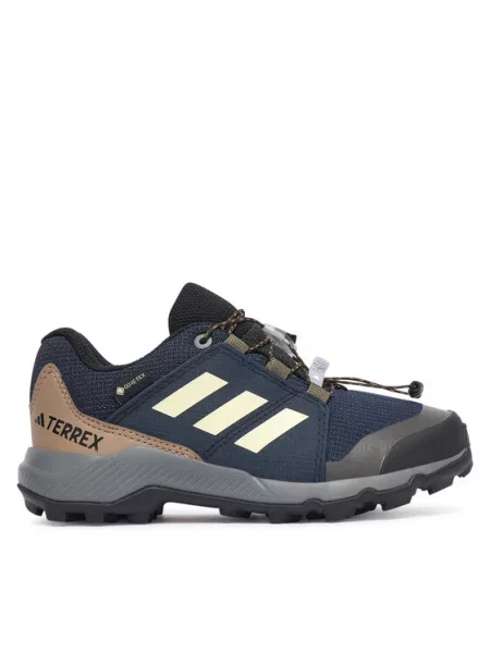 Туристически боти Adidas