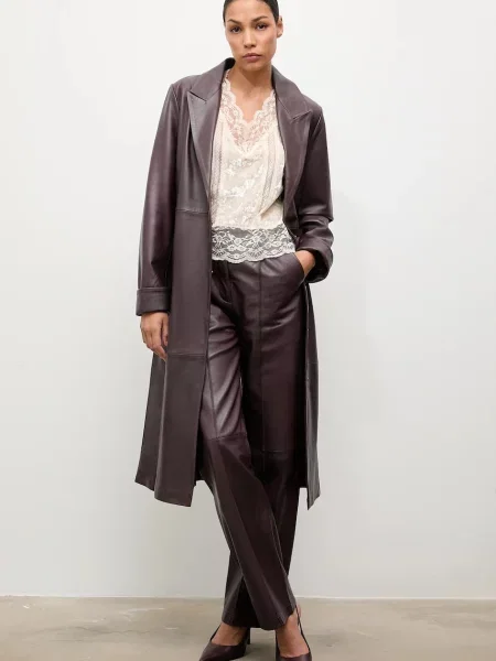 Шкіряний плащ Answear.LAB бордовий