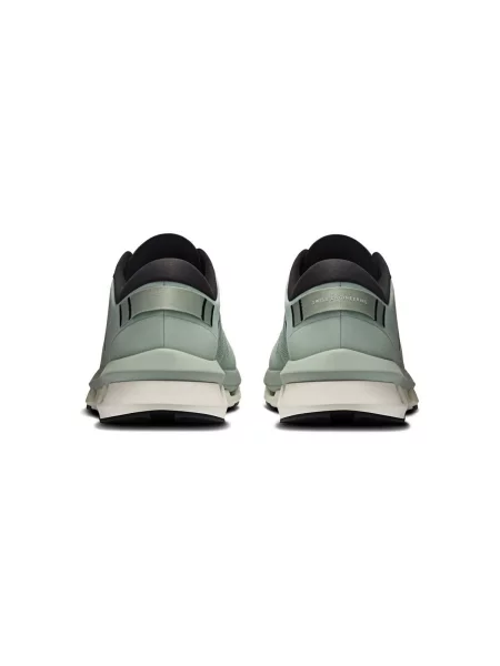 Pantofi On negru