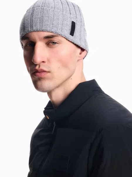 Шапка Emporio Armani серая