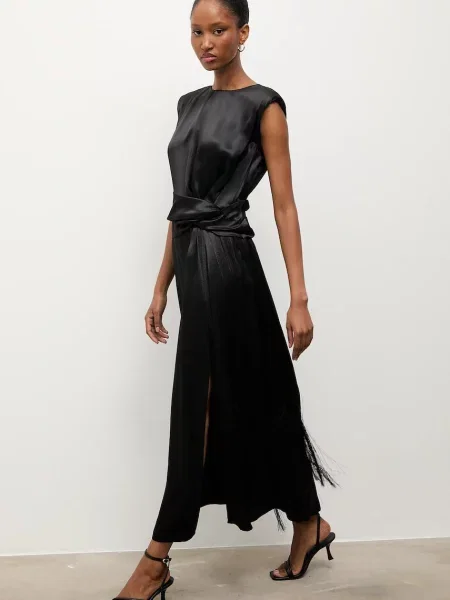 Haljina Answear.LAB midi širi se prema dolje crna