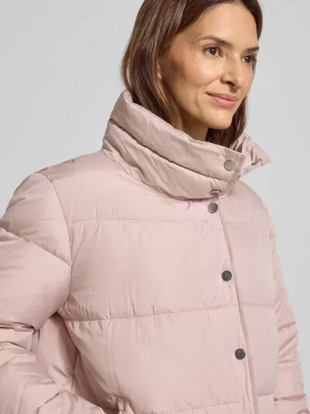 Kurtka pikowana z kapturem White Label