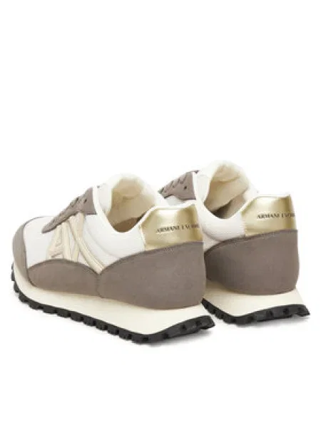 Armani Exchange Sneakersy sivá