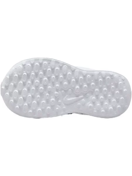 Tenisky Nike Revolution čierna