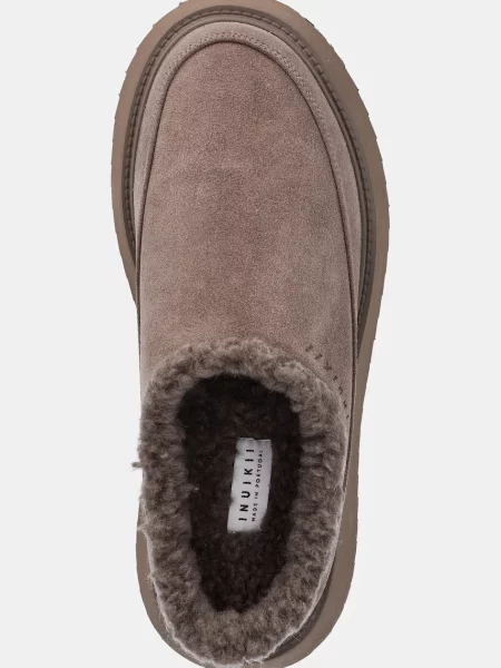Кожаные классические тапочки Inuikii коричневые