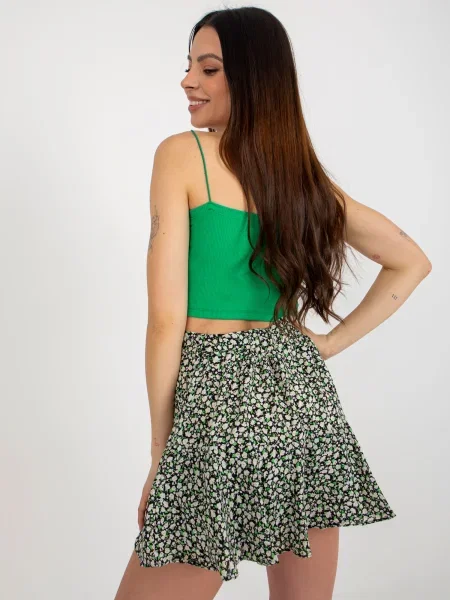 Pantaloni scurti tip fusta Fashionhunters negru