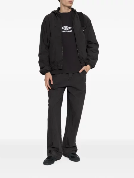 Tricou Umbro cu broderie negru