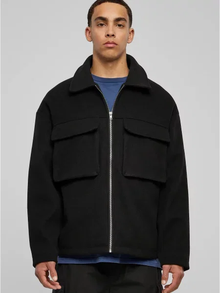 Яке Urban Classics черно