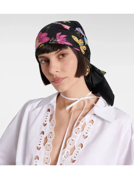 Selyem virágos sál Gucci fekete