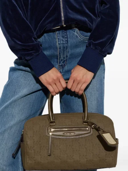 Geantă Michael Michael Kors din piele cu volane roz
