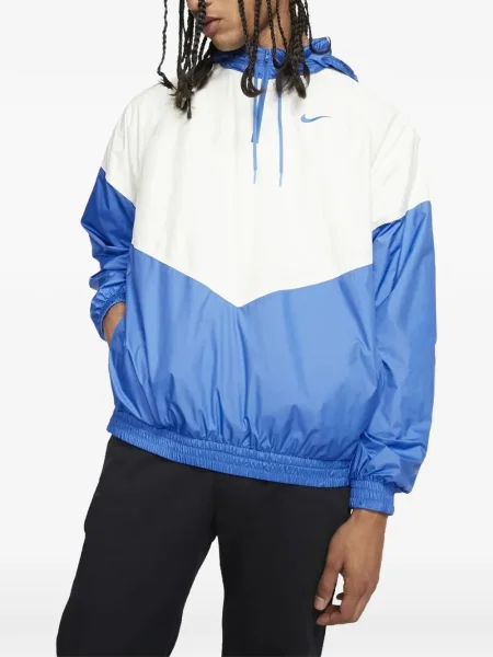 Krótka koszulka Nike polarowa do biegania biała