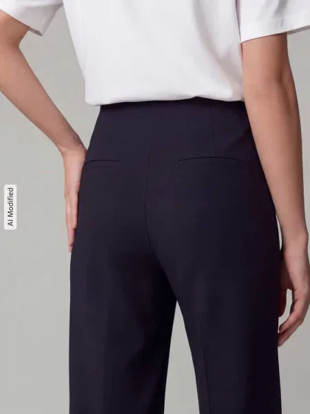Spodnie o kroju regular fit o szerokości z mieszanki model KIMBERLEY' Seductive granatowe