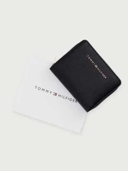 Tommy Hilfiger портфейл дамски черно