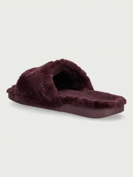 Капці Lacoste