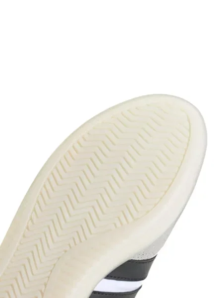 Běžecké pantofle Adidas bílé