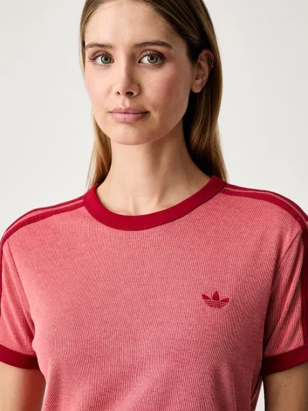 Adidas Originals T-shirt basic z bawełną Heather czerwona