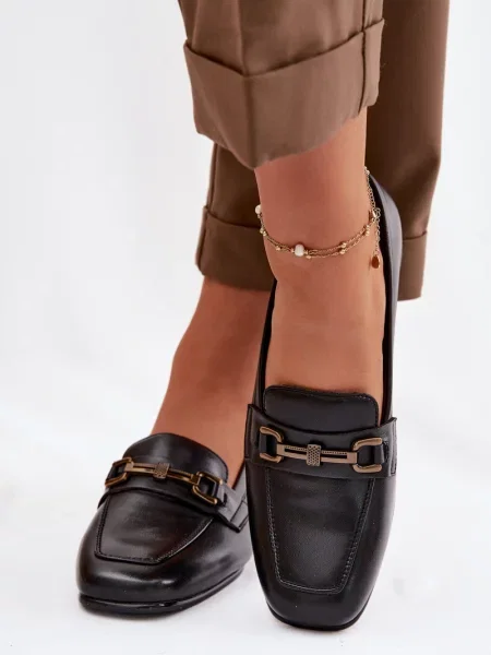 Полуотворени обувки Vinceza черно