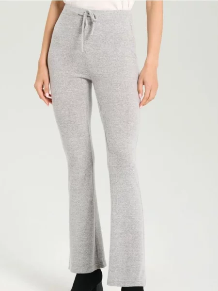 Розкльошені штани сірий