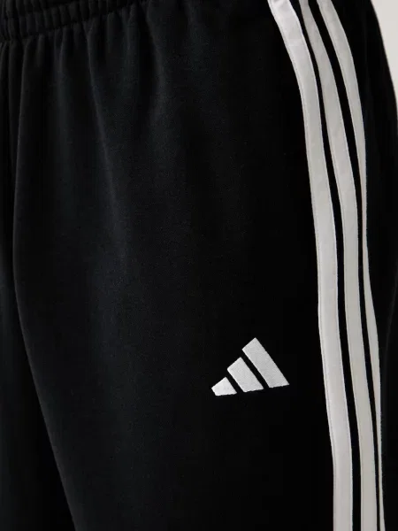 Спортивные штаны Adidas