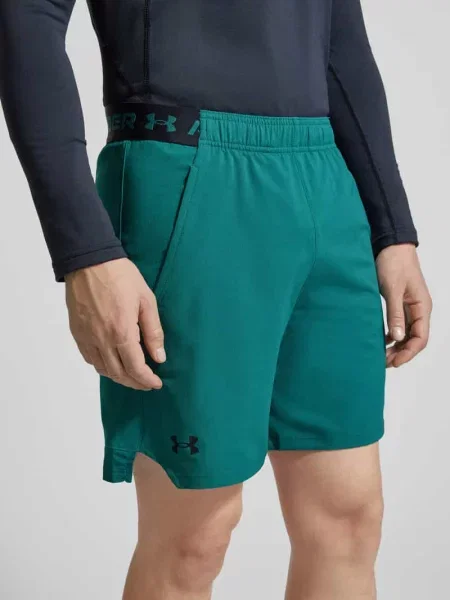 Szorty o kroju straight fit z Nadruk z logo Model Vanish' Under Armour