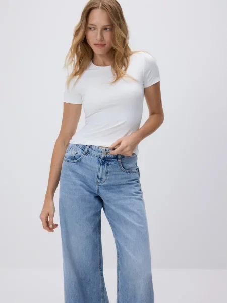 Reserved Гладка футболка regular fit білий