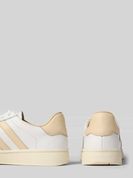 Sneakersy ze skóry naturalnej z detalem z logo model ‘Cuzmo’ Gant białe