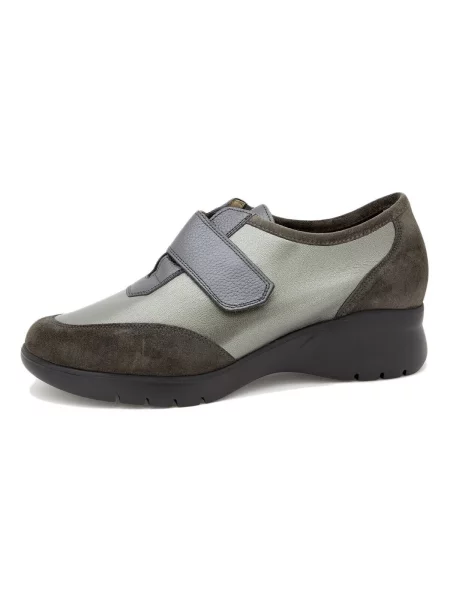 Pantofi Piesanto maro