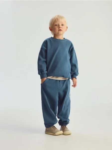 Reserved Spodnie jogger niebieski