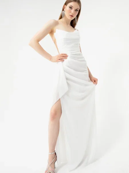 Sukienka wieczorowa Lafaba drapowana biała