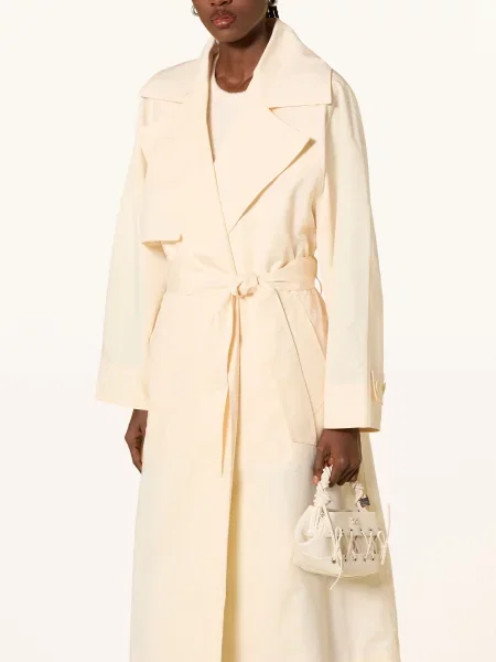 Mrs & Hugs Trencz weiss