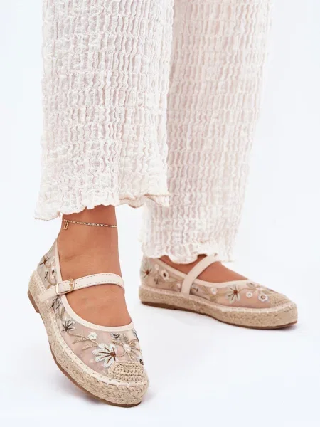 Espadrile Boto z vezenjem s platformo z mrežo bež