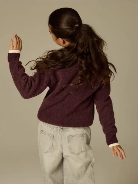 Reserved Sweter z domieszką wełny mahoniowy