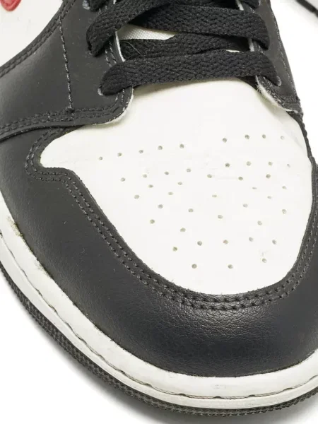 Sneakerși Jordan Air Jordan 1 din piele alb