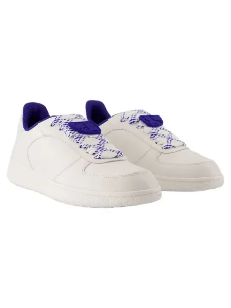 Sneakersy Burberry skórzane białe