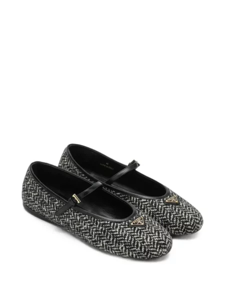Balerini Prada cu cataramă cu model herringbone cu bretele negru