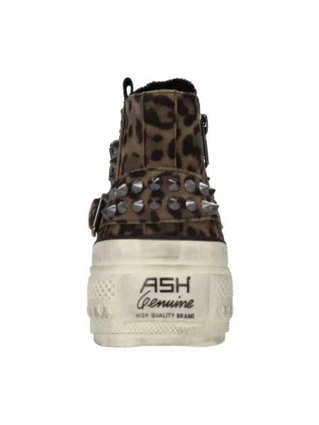 Sneakersy Ash zamszowe z ćwiekami