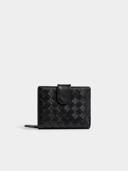 Кожаный кошелек Urban Trace черный