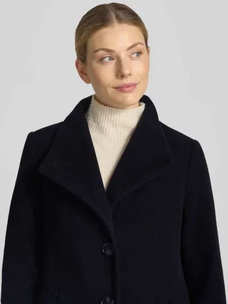 Płaszcz o kroju regular fit ze stójką model NADA' Milo Coats granatowy