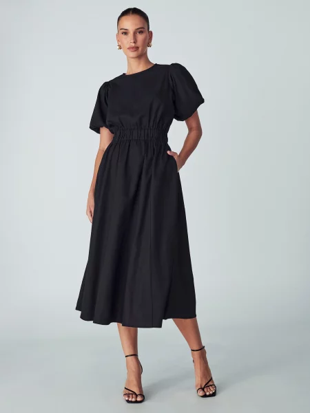 Willa Rochie Pen' negru