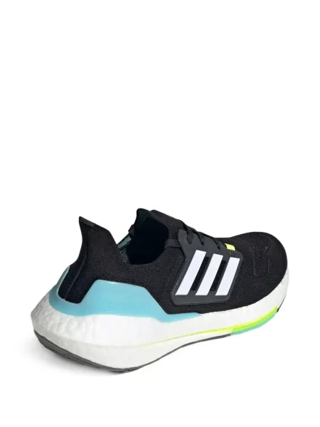 Pruhované trekkingové lněné tenisky Adidas UltraBoost šedé