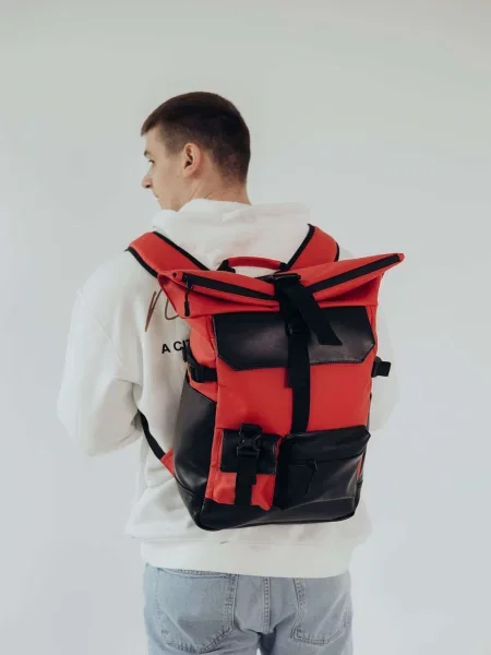 Кожаный рюкзак Tobeyou красный