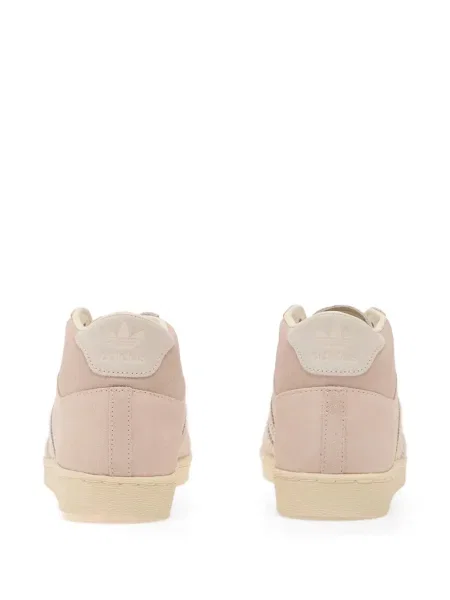 Krótka graficzny koszulka Adidas Campus z perforacją szara