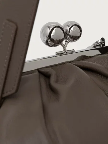 Weekend Max Mara сумочка шкіряна CUBICO