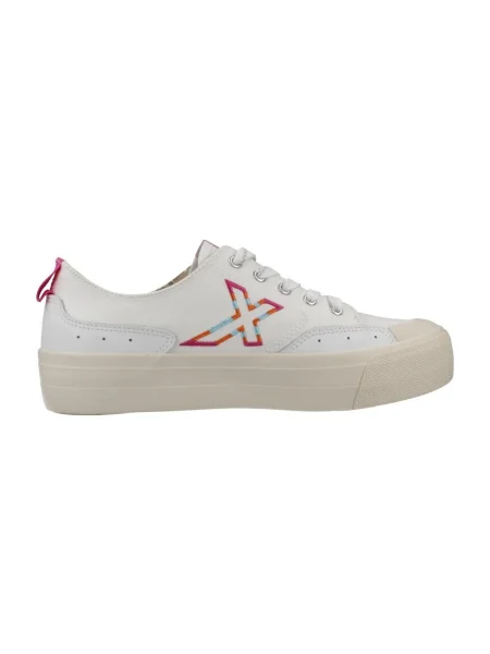 Pantofi Munich alb