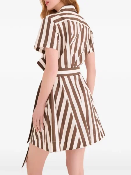 Cu centură rochie mini Cara Cara alb