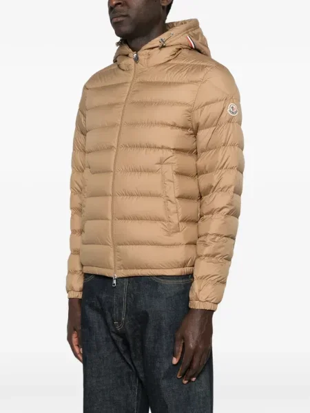 Geacă Moncler cu glugă