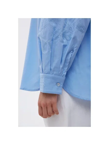 Сорочка з вишивкою Estro блакитна