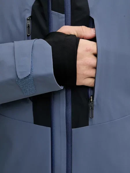 Горнолыжная куртка Descente