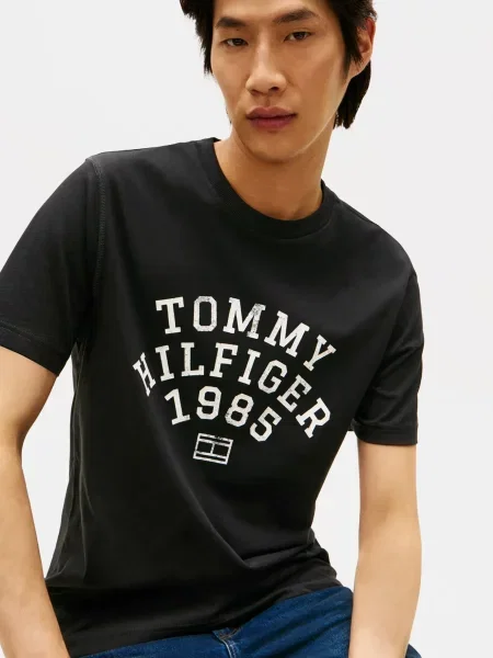 Футболка Tommy Hilfiger чорна